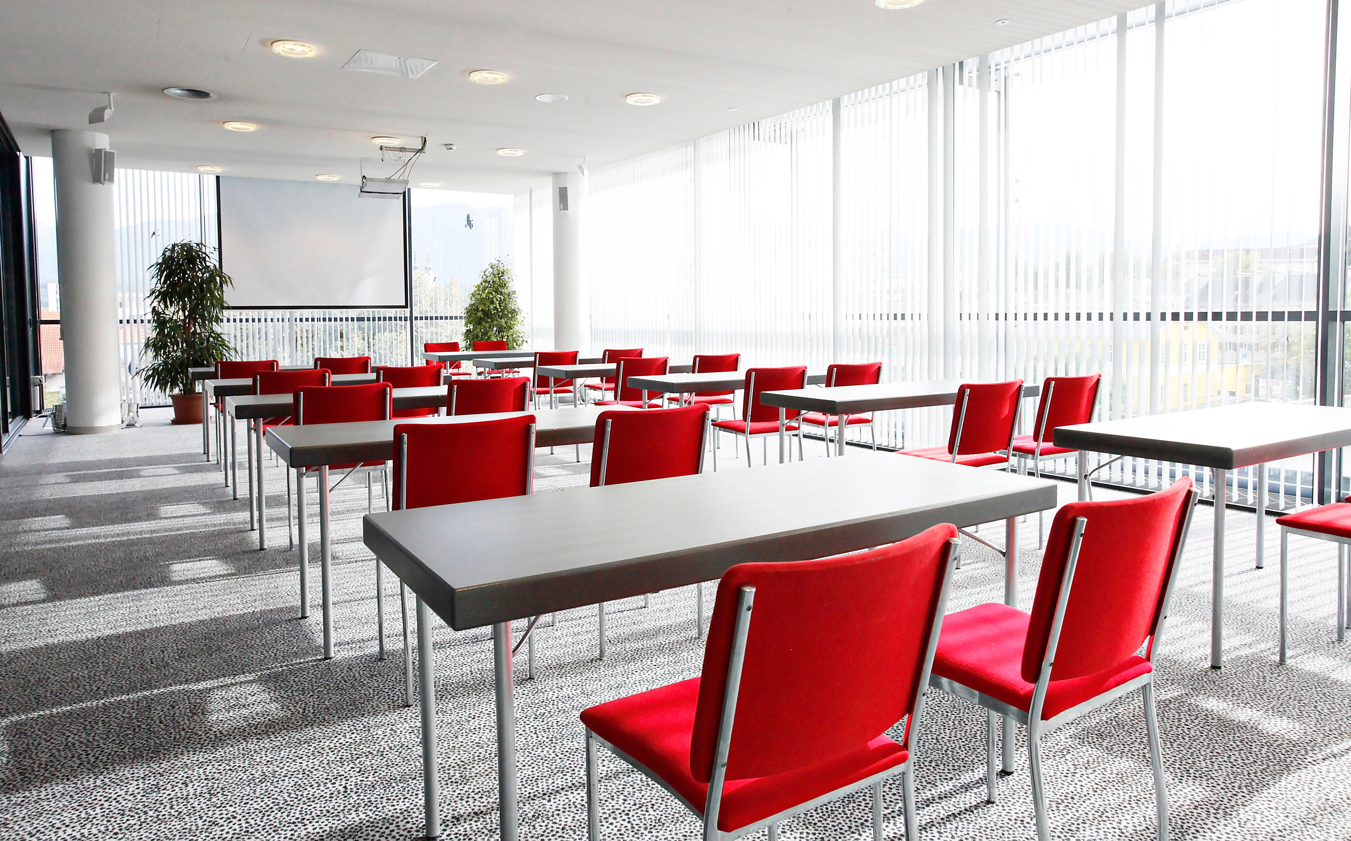 Voco Villach By Ihg Exterior foto