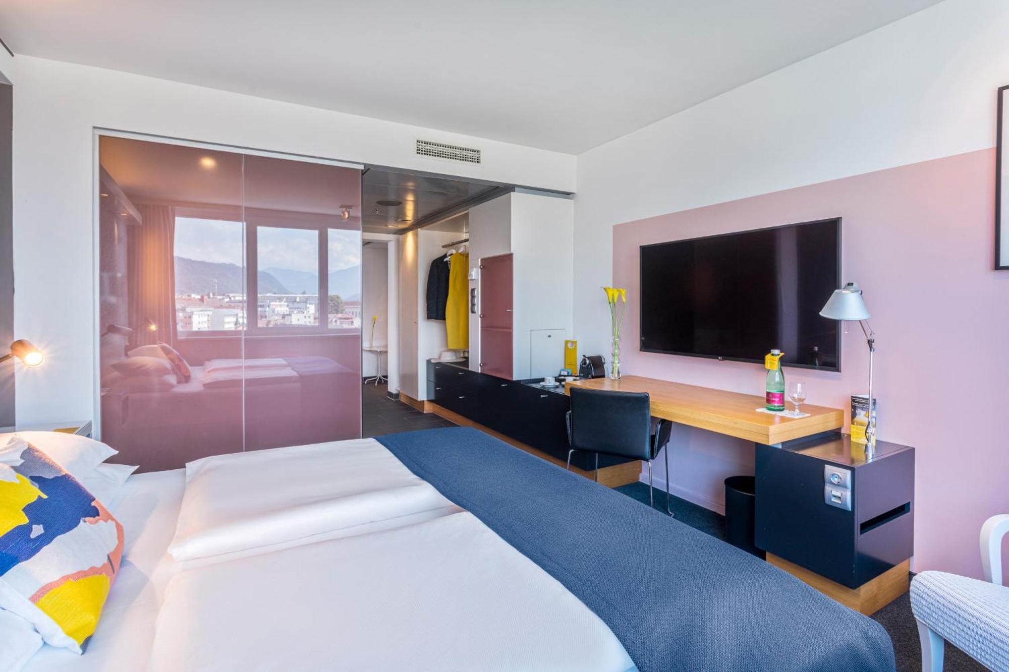 Voco Villach By Ihg Exterior foto