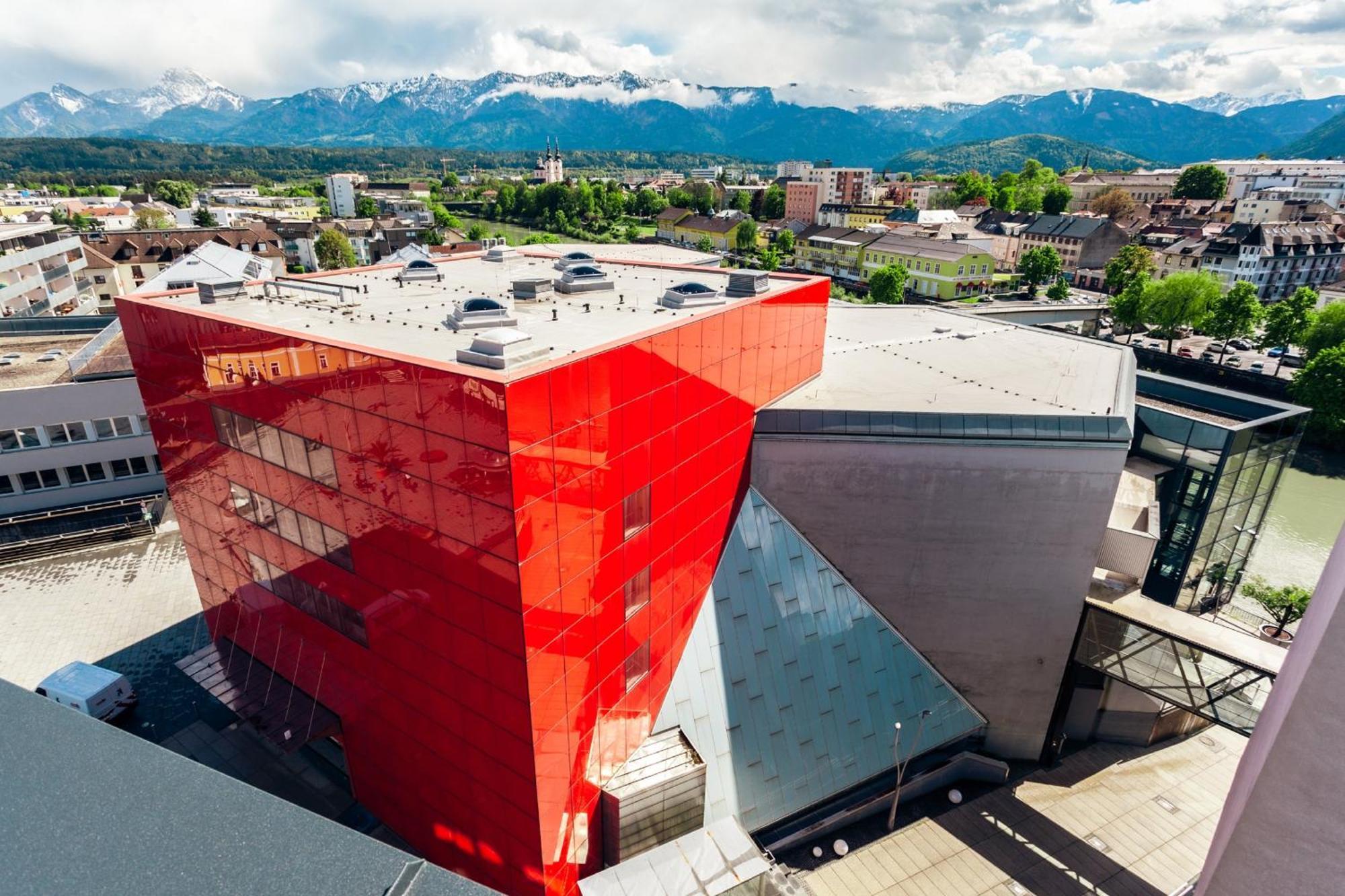 Voco Villach By Ihg Exterior foto